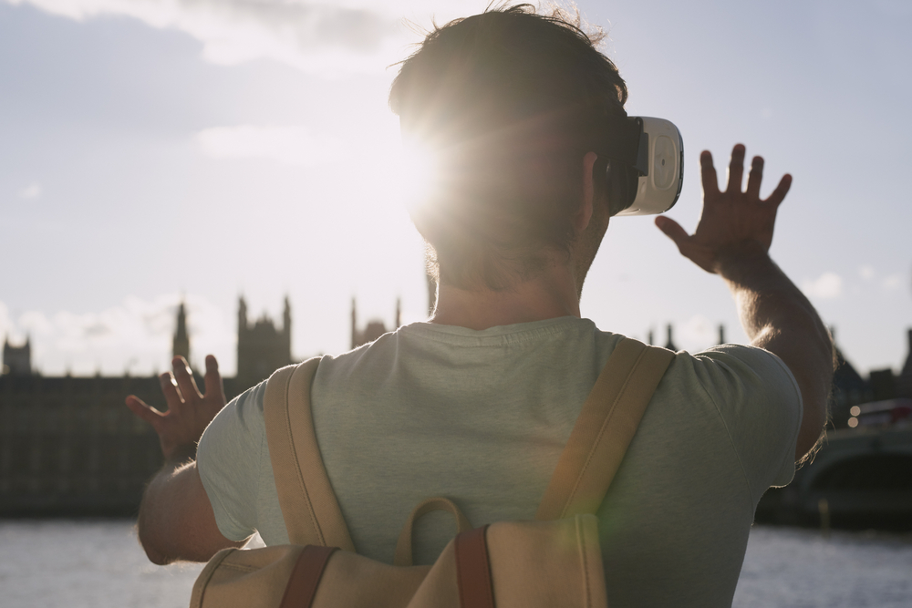 Virtual Reality in Advertising - CEO Ben Lang, Road to VR | BFW Advertising